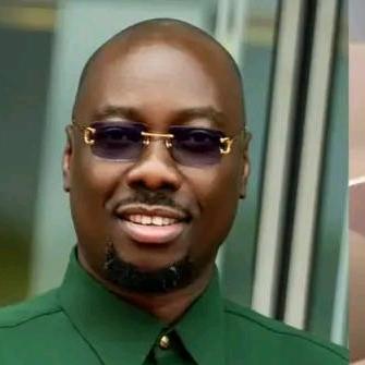 Headline For Billionaires